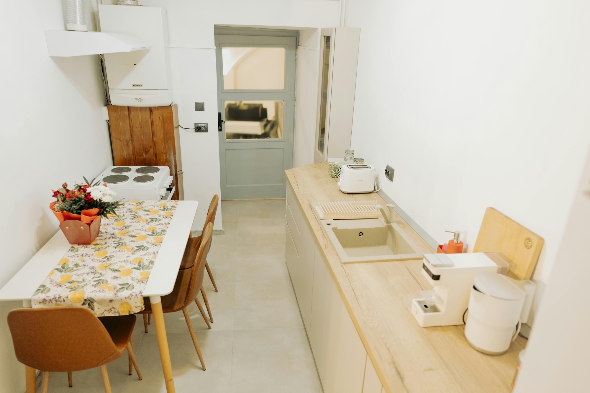 Vernice Ideale Piccoli Monolocali bianca